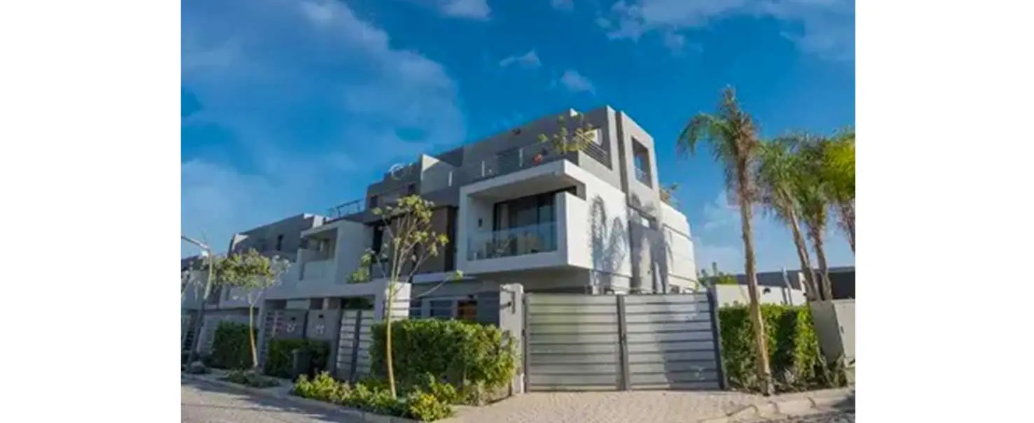 Patio Zahraa | Twin House