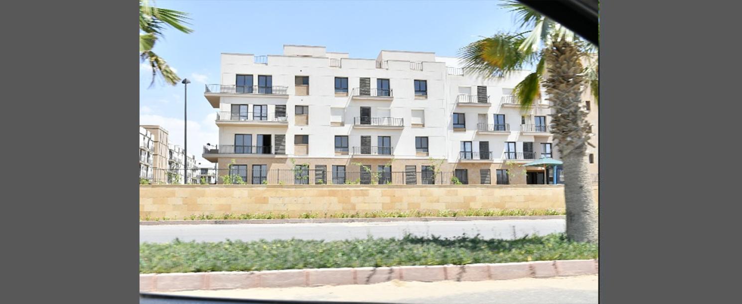 Beverly Hills | Studio