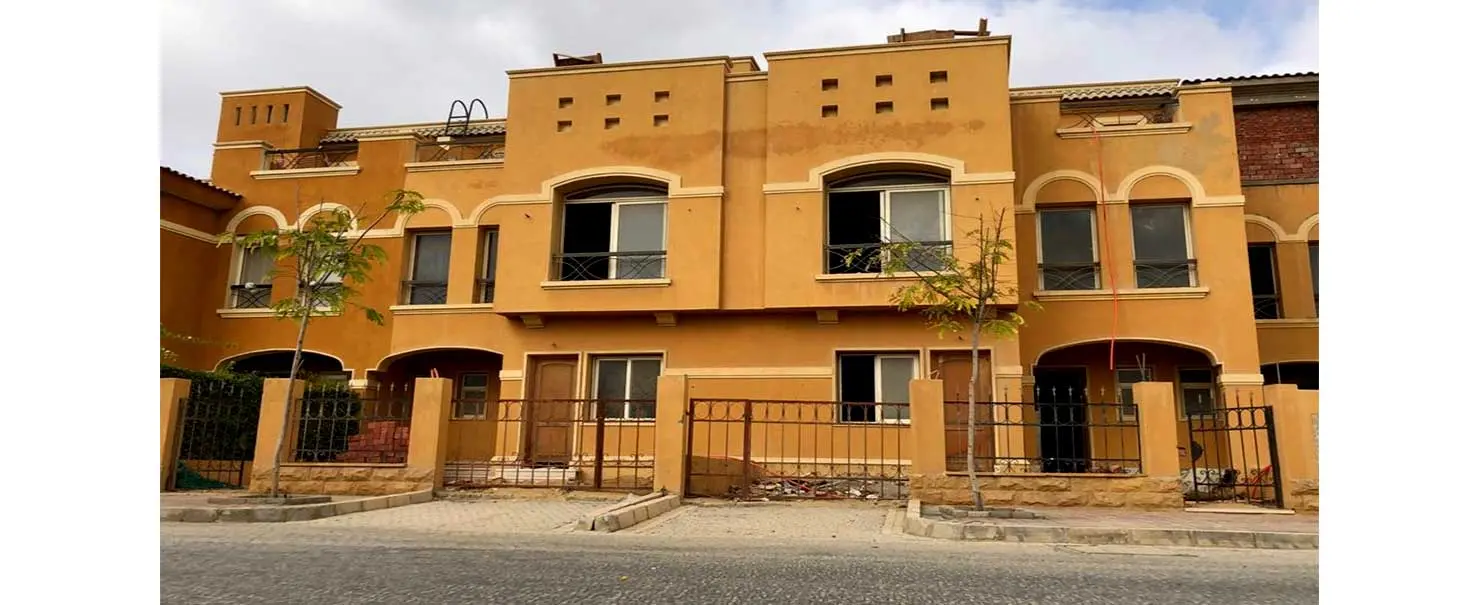 Dyar Park | Townhouse