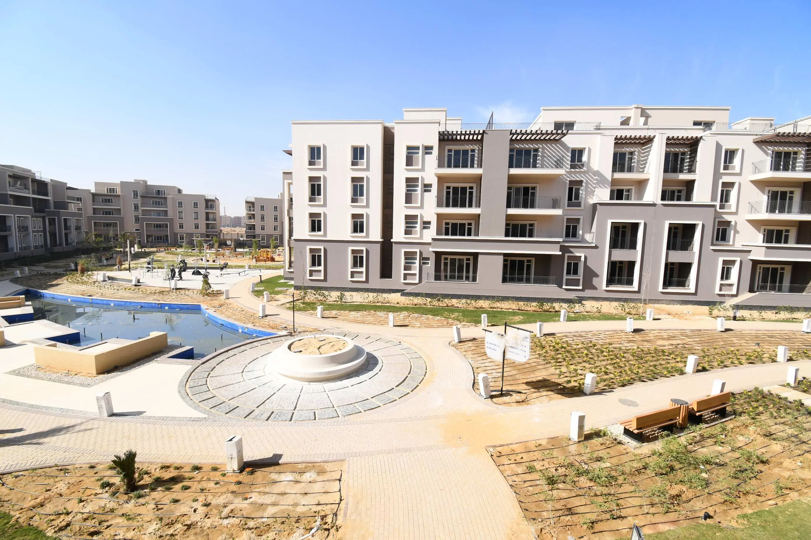 October Plaza | Apartment