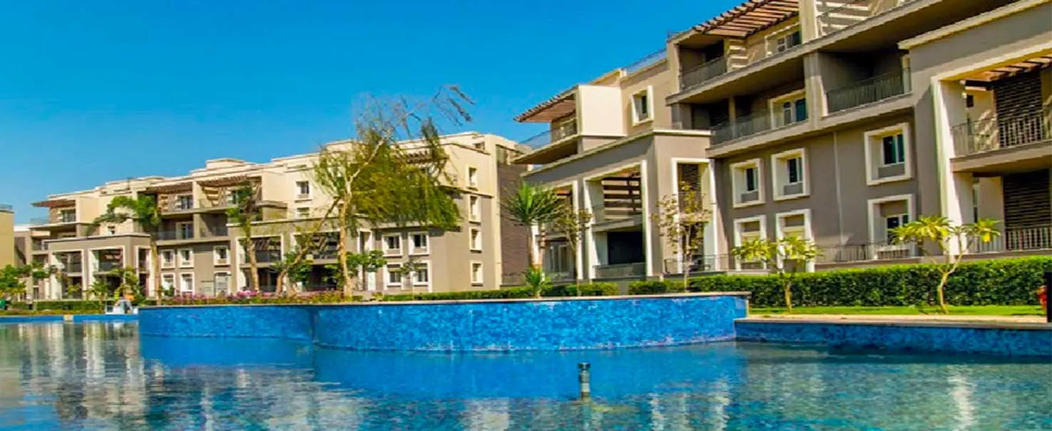 October Plaza | Apartment