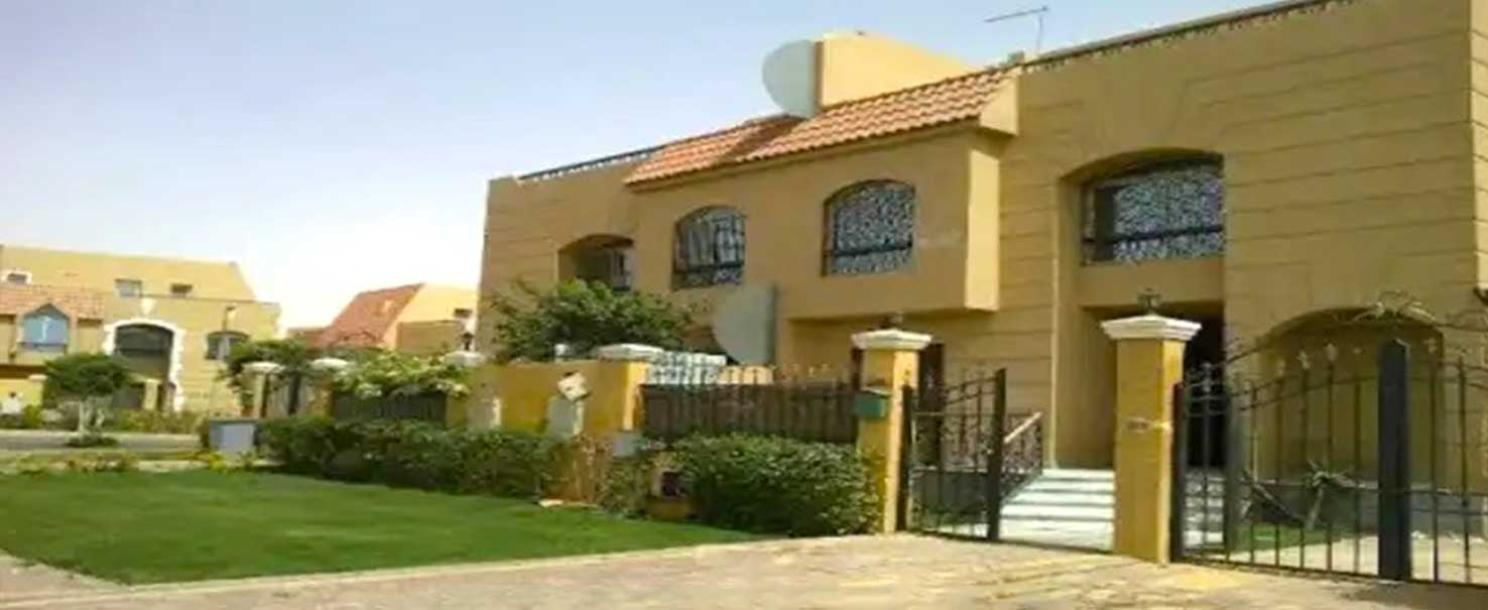 Mena Garden City | تاون هاوس