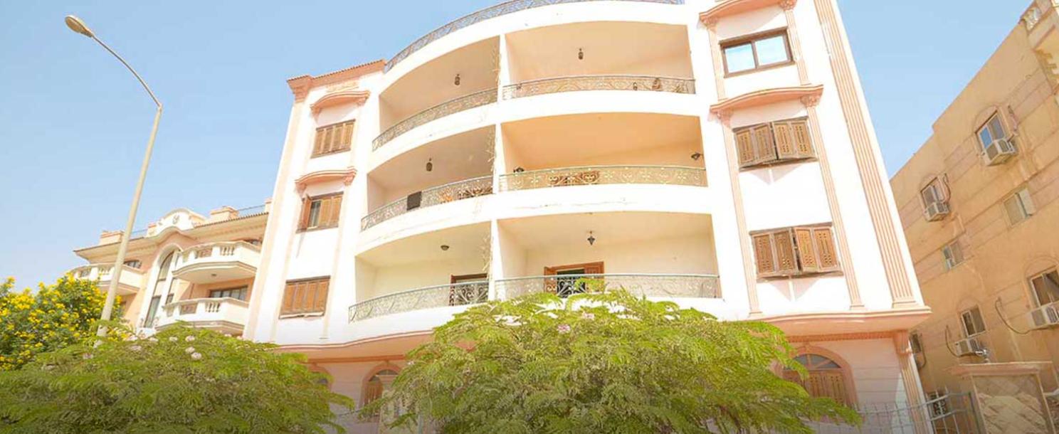 El Hay El Motamayez | Duplex