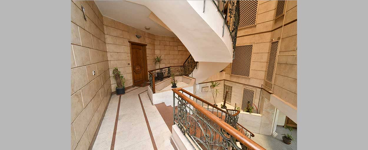 Sarayat | Apartment
