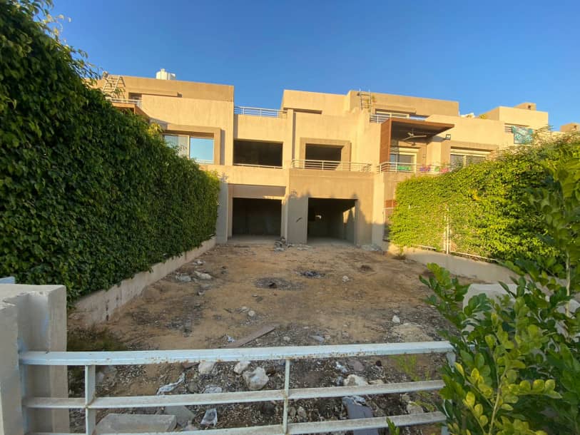 Palm Hills Golf Ext. | Townhouse
