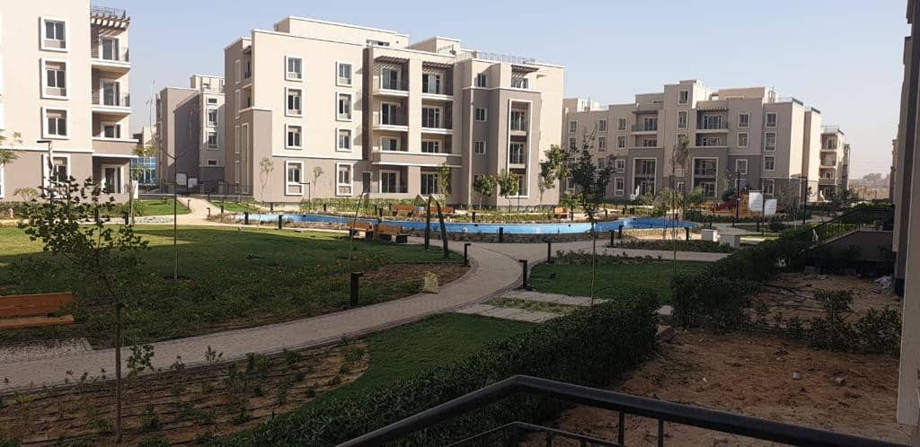 October Plaza | Apartment